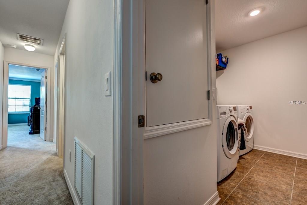 4037 LINDEVER LANE, PALMETTO, Florida 34221, 4 Bedrooms Bedrooms, 8 Rooms Rooms,2 BathroomsBathrooms,Residential,For sale,LINDEVER,A4209545