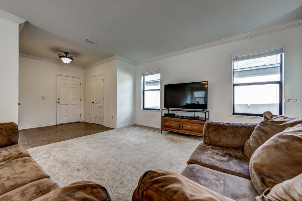 4037 LINDEVER LANE, PALMETTO, Florida 34221, 4 Bedrooms Bedrooms, 8 Rooms Rooms,2 BathroomsBathrooms,Residential,For sale,LINDEVER,A4209545