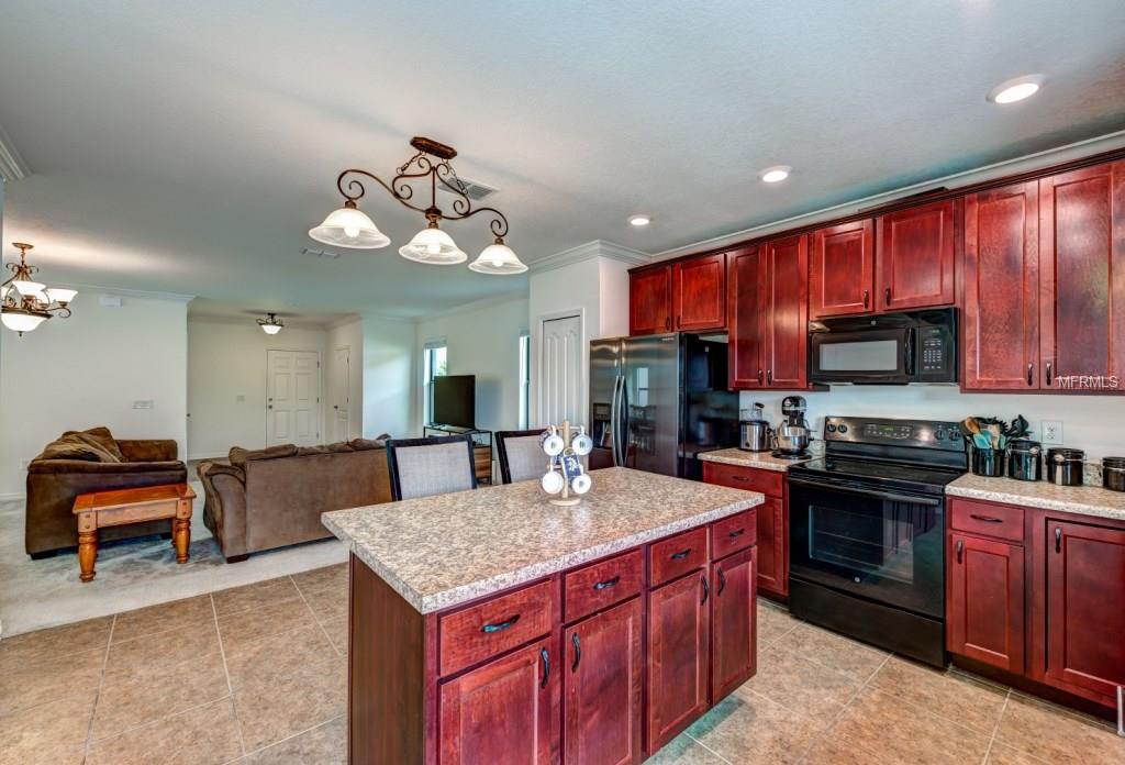 4037 LINDEVER LANE, PALMETTO, Florida 34221, 4 Bedrooms Bedrooms, 8 Rooms Rooms,2 BathroomsBathrooms,Residential,For sale,LINDEVER,A4209545