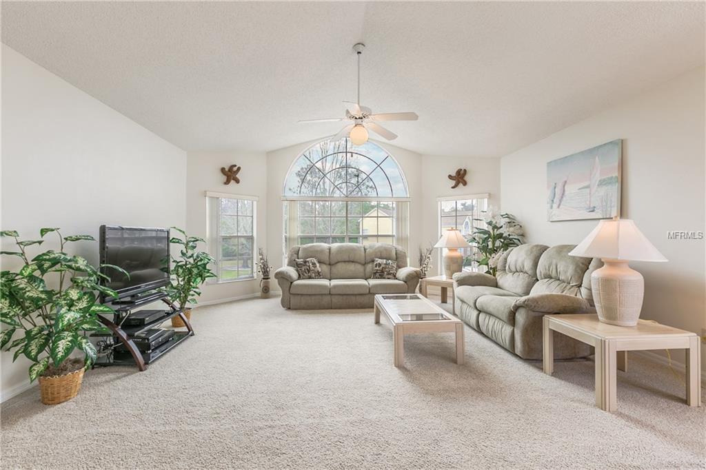 2440 SWEETWATER CLUB CIRCLE, KISSIMMEE, Florida 34746, 3 Bedrooms Bedrooms, 6 Rooms Rooms,2 BathroomsBathrooms,Residential,For sale,SWEETWATER CLUB,O5561316