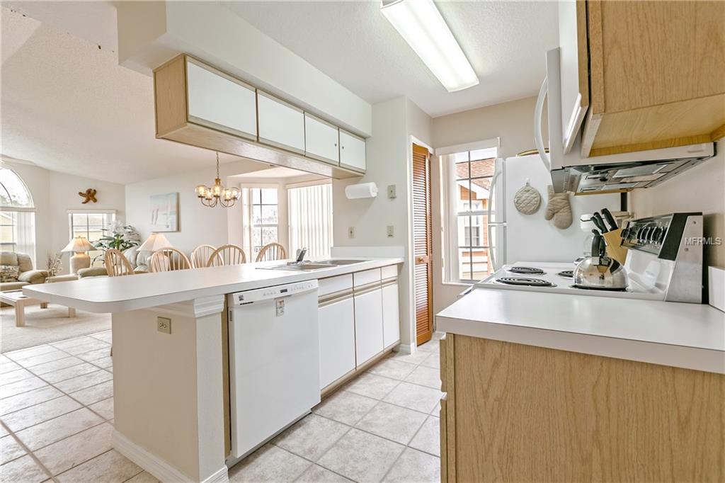 2440 SWEETWATER CLUB CIRCLE, KISSIMMEE, Florida 34746, 3 Bedrooms Bedrooms, 6 Rooms Rooms,2 BathroomsBathrooms,Residential,For sale,SWEETWATER CLUB,O5561316