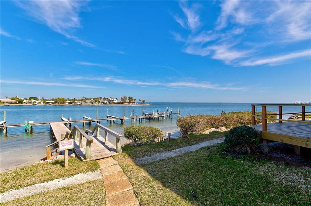 6400 FLOTILLA DR, HOLMES BEACH, Florida 34217, 2 Bedrooms Bedrooms, 8 Rooms Rooms,2 BathroomsBathrooms,Residential,For sale,FLOTILLA DR,A4209922