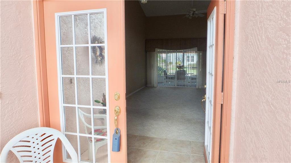 2210 WESTMINSTER MANOR LANE, SUN CITY CENTER, Florida 33573, 3 Bedrooms Bedrooms, 8 Rooms Rooms,2 BathroomsBathrooms,Residential,For sale,WESTMINSTER MANOR,T2902487