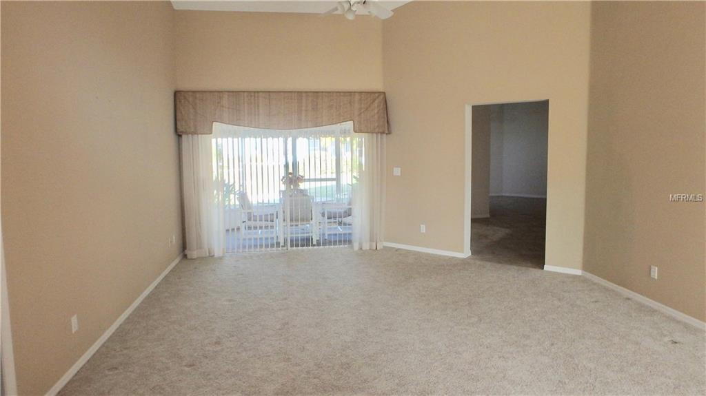 2210 WESTMINSTER MANOR LANE, SUN CITY CENTER, Florida 33573, 3 Bedrooms Bedrooms, 8 Rooms Rooms,2 BathroomsBathrooms,Residential,For sale,WESTMINSTER MANOR,T2902487