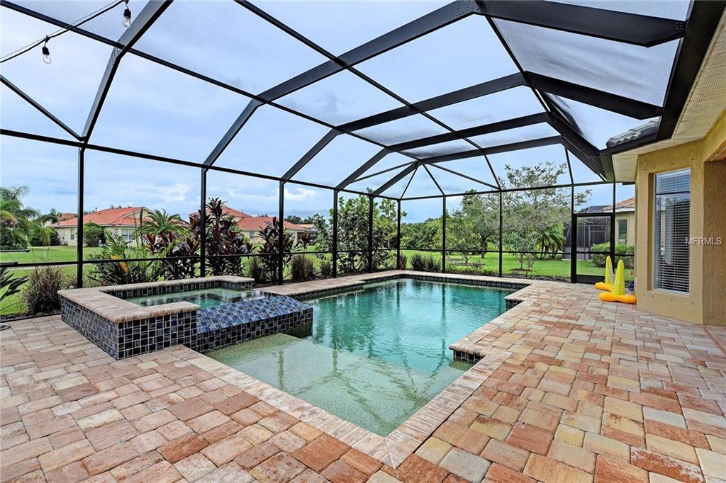 12732 DAISY PLACE, BRADENTON, Florida 34212, 3 Bedrooms Bedrooms, 7 Rooms Rooms,2 BathroomsBathrooms,Residential,For sale,DAISY,A4198101