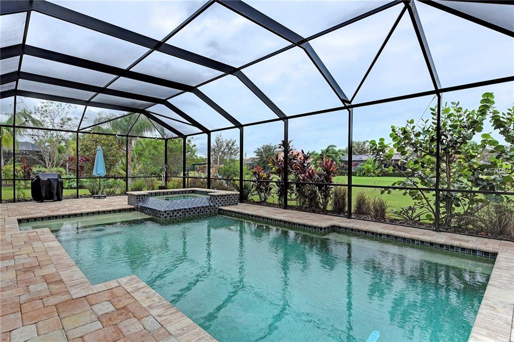 12732 DAISY PLACE, BRADENTON, Florida 34212, 3 Bedrooms Bedrooms, 7 Rooms Rooms,2 BathroomsBathrooms,Residential,For sale,DAISY,A4198101