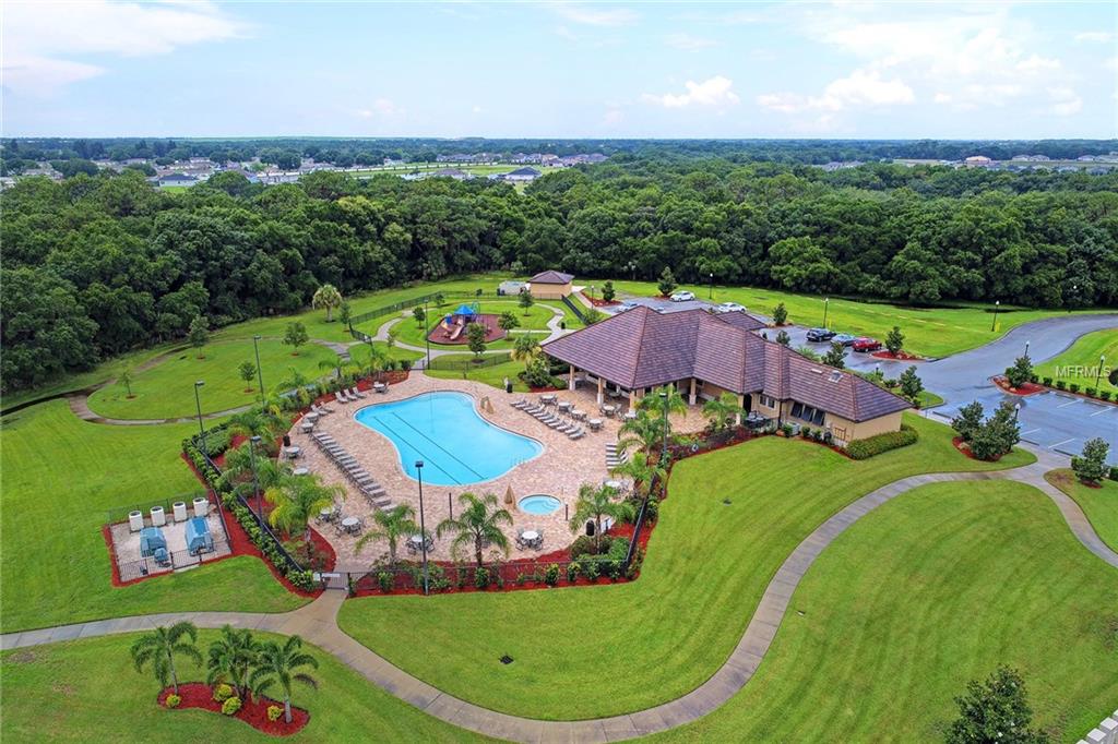 12732 DAISY PLACE, BRADENTON, Florida 34212, 3 Bedrooms Bedrooms, 7 Rooms Rooms,2 BathroomsBathrooms,Residential,For sale,DAISY,A4198101