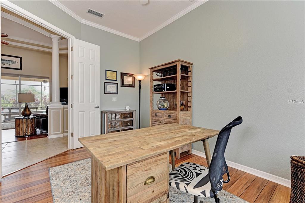 12732 DAISY PLACE, BRADENTON, Florida 34212, 3 Bedrooms Bedrooms, 7 Rooms Rooms,2 BathroomsBathrooms,Residential,For sale,DAISY,A4198101