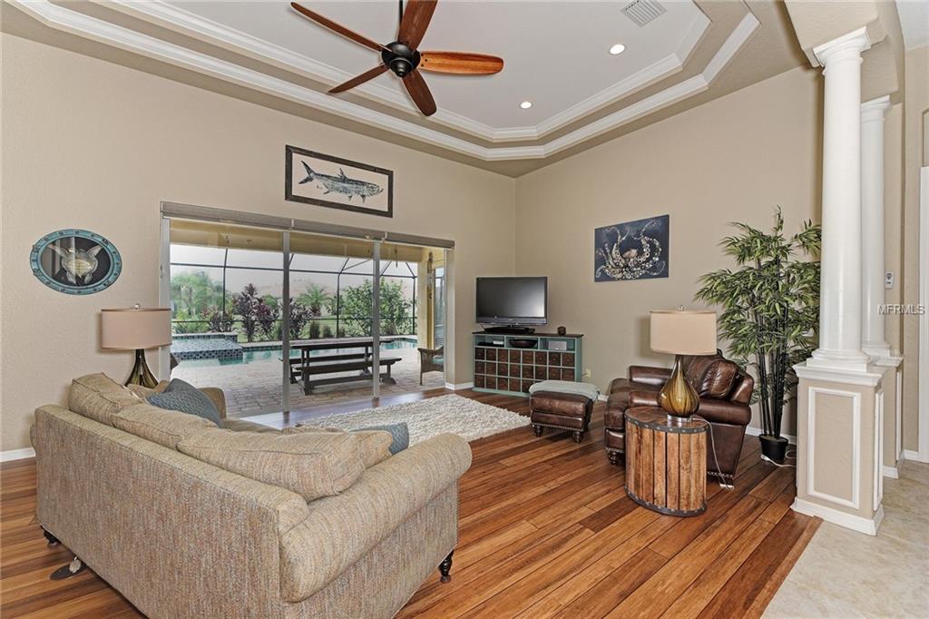 12732 DAISY PLACE, BRADENTON, Florida 34212, 3 Bedrooms Bedrooms, 7 Rooms Rooms,2 BathroomsBathrooms,Residential,For sale,DAISY,A4198101