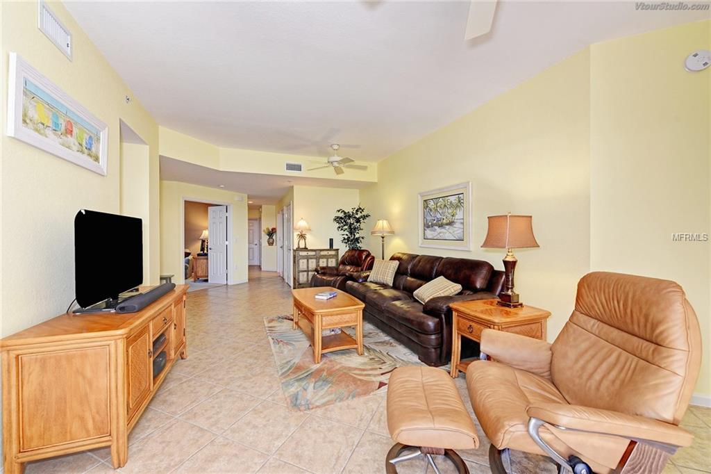 4720 CLUB DR, PORT CHARLOTTE, Florida 33953, 2 Bedrooms Bedrooms, 7 Rooms Rooms,2 BathroomsBathrooms,Residential,For sale,CLUB DR,D5920852