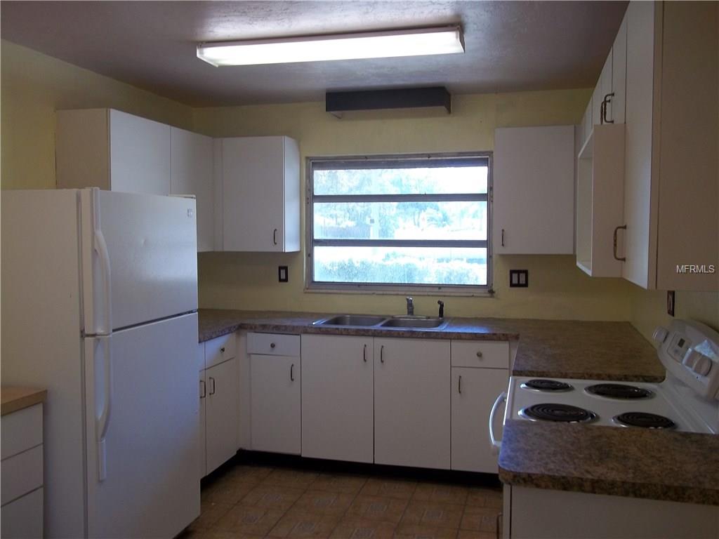 2319 PROCTOR ROAD, SARASOTA, Florida 34231, 3 Bedrooms Bedrooms, 8 Rooms Rooms,2 BathroomsBathrooms,Residential,For sale,PROCTOR,A4201513