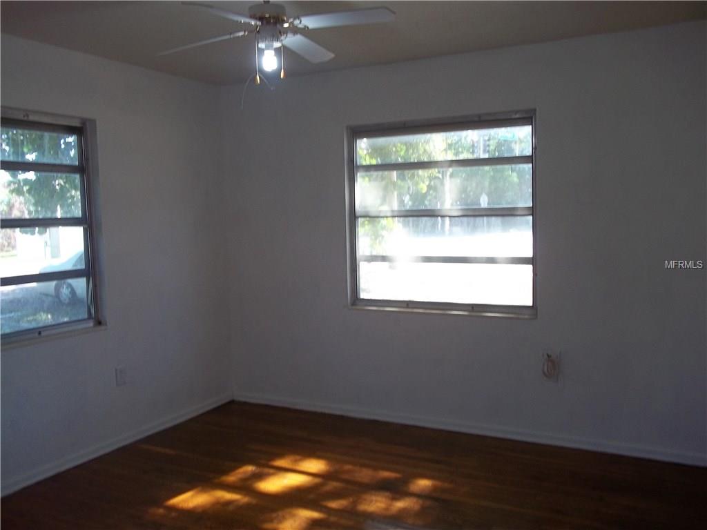 2319 PROCTOR ROAD, SARASOTA, Florida 34231, 3 Bedrooms Bedrooms, 8 Rooms Rooms,2 BathroomsBathrooms,Residential,For sale,PROCTOR,A4201513