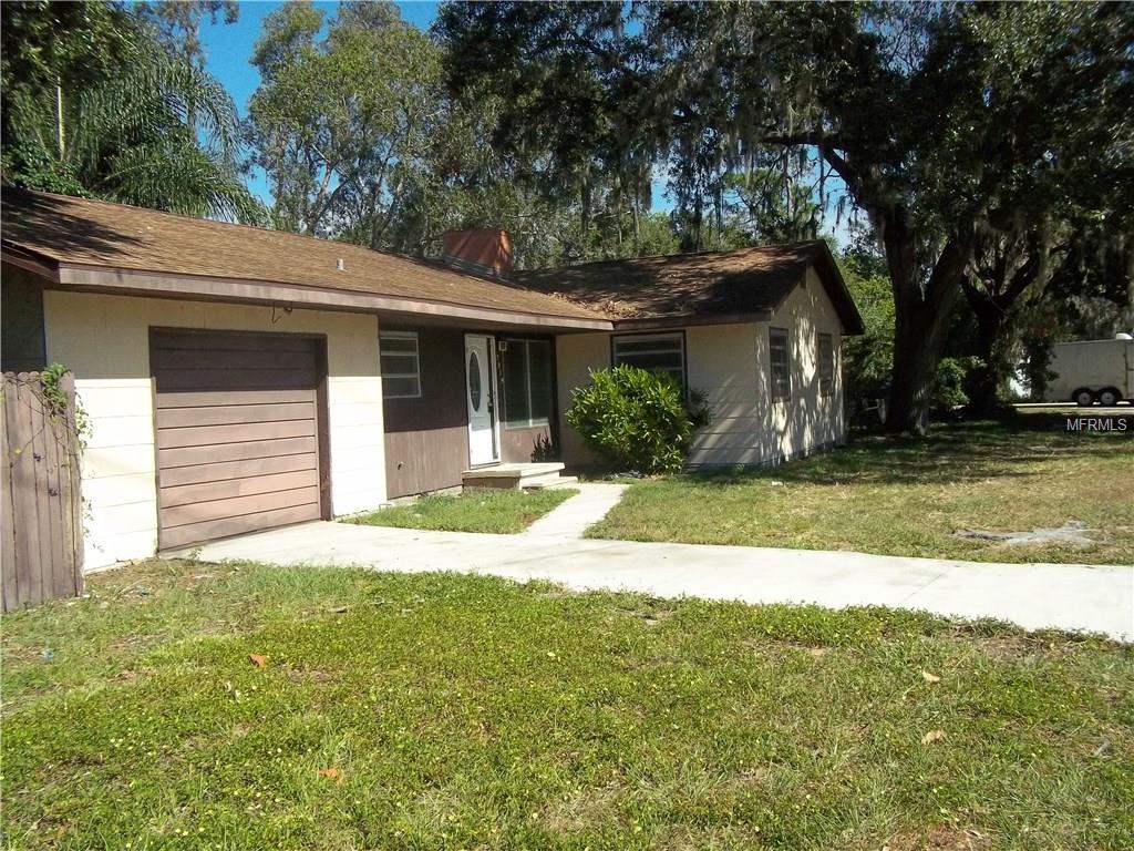 2319 PROCTOR ROAD, SARASOTA, Florida 34231, 3 Bedrooms Bedrooms, 8 Rooms Rooms,2 BathroomsBathrooms,Residential,For sale,PROCTOR,A4201513