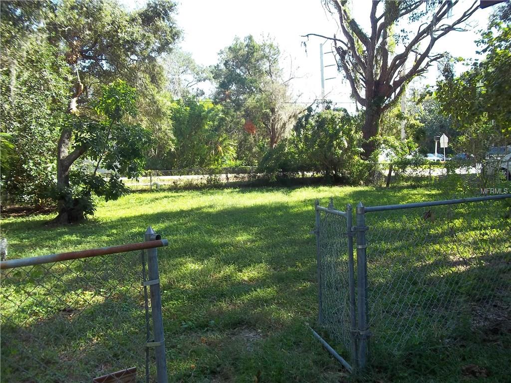 2319 PROCTOR ROAD, SARASOTA, Florida 34231, 3 Bedrooms Bedrooms, 8 Rooms Rooms,2 BathroomsBathrooms,Residential,For sale,PROCTOR,A4201513