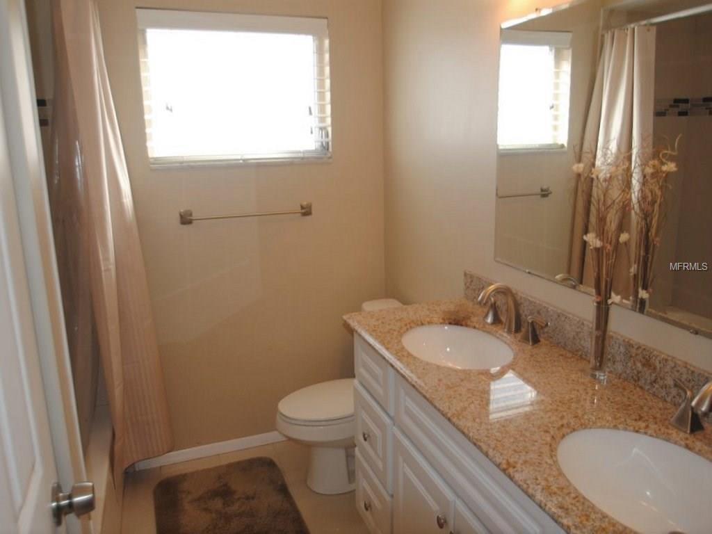 12312 89TH TERRACE, SEMINOLE, Florida 33772, 4 Bedrooms Bedrooms, 8 Rooms Rooms,2 BathroomsBathrooms,Residential,For sale,89TH,W7635644