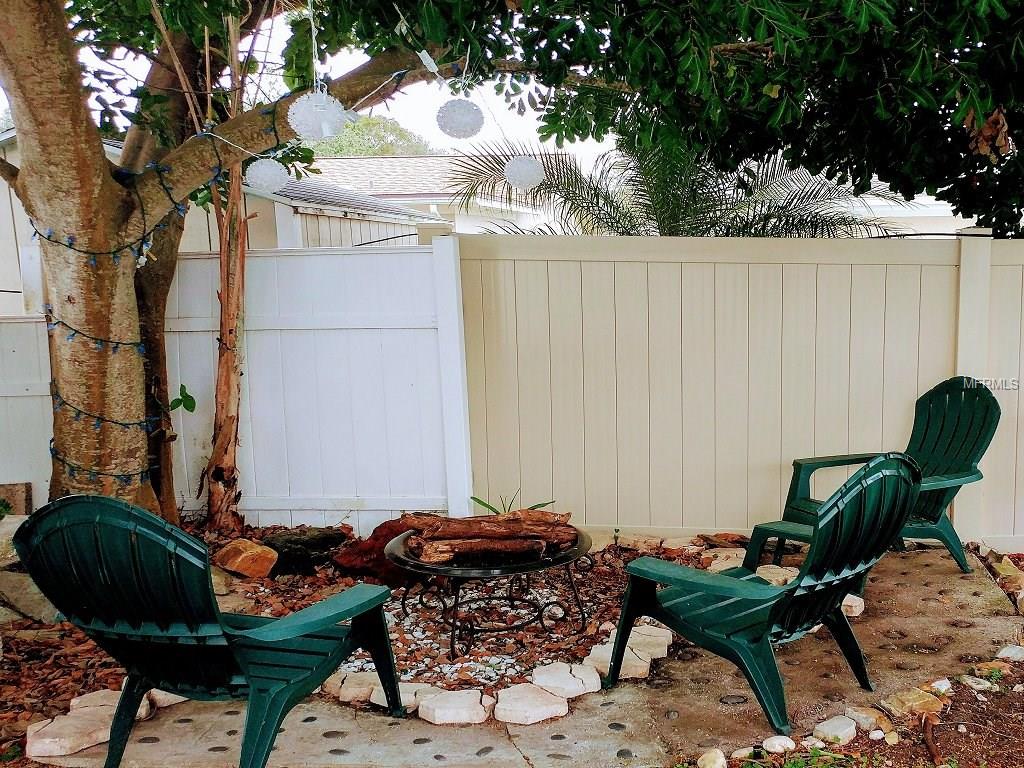 12312 89TH TERRACE, SEMINOLE, Florida 33772, 4 Bedrooms Bedrooms, 8 Rooms Rooms,2 BathroomsBathrooms,Residential,For sale,89TH,W7635644