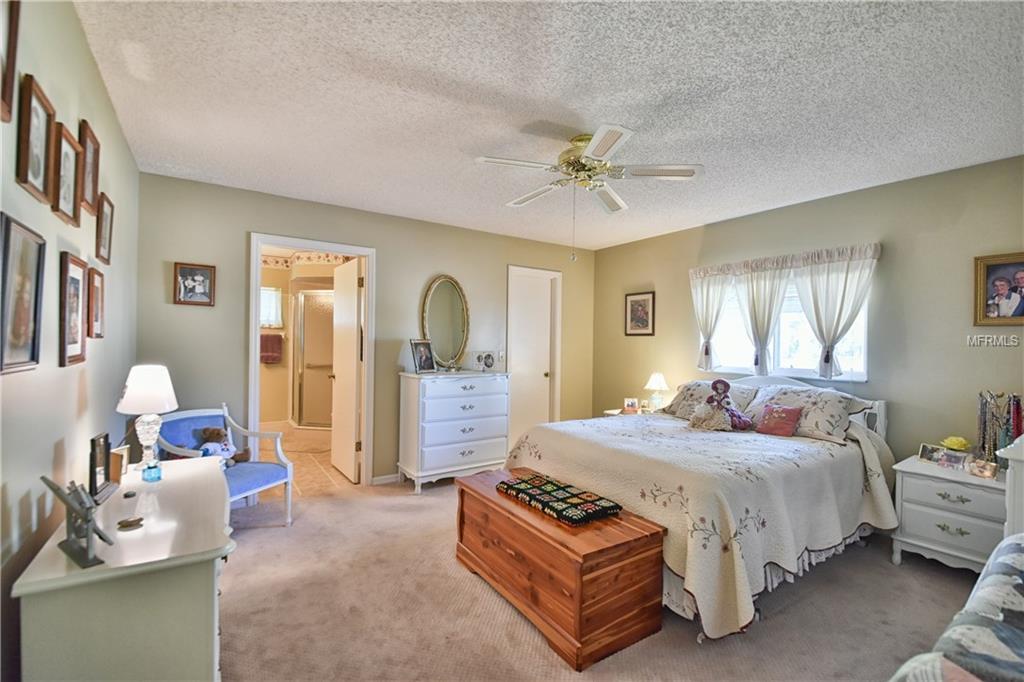 10210 SE 178TH PLACE, SUMMERFIELD, Florida 34491, 3 Bedrooms Bedrooms, 8 Rooms Rooms,2 BathroomsBathrooms,Residential,For sale,178TH,G4851457