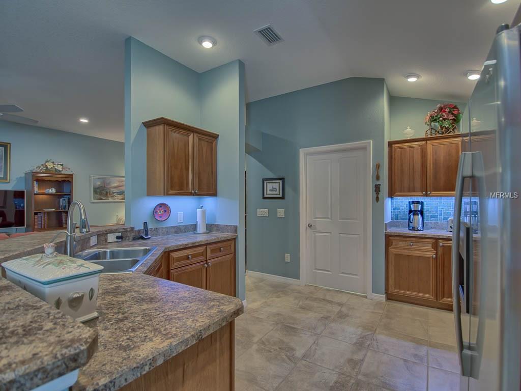 3002 TWISTED OAK WAY, THE VILLAGES, Florida 32163, 3 Bedrooms Bedrooms, 7 Rooms Rooms,2 BathroomsBathrooms,Residential,For sale,TWISTED OAK,G4851683