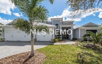 1930 CLEMATIS STREET, SARASOTA, Florida 34239, 4 Bedrooms Bedrooms, 10 Rooms Rooms,3 BathroomsBathrooms,Residential,For sale,CLEMATIS,A4209546