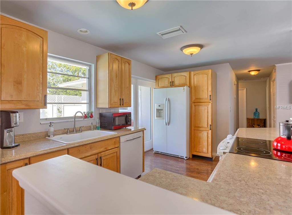 2066 DRUID PARK DRIVE N, CLEARWATER, Florida 33764, 2 Bedrooms Bedrooms, 4 Rooms Rooms,2 BathroomsBathrooms,Residential,For sale,DRUID PARK,U7847340