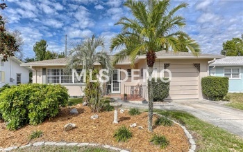 2066 DRUID PARK DRIVE N, CLEARWATER, Florida 33764, 2 Bedrooms Bedrooms, 4 Rooms Rooms,2 BathroomsBathrooms,Residential,For sale,DRUID PARK,U7847340