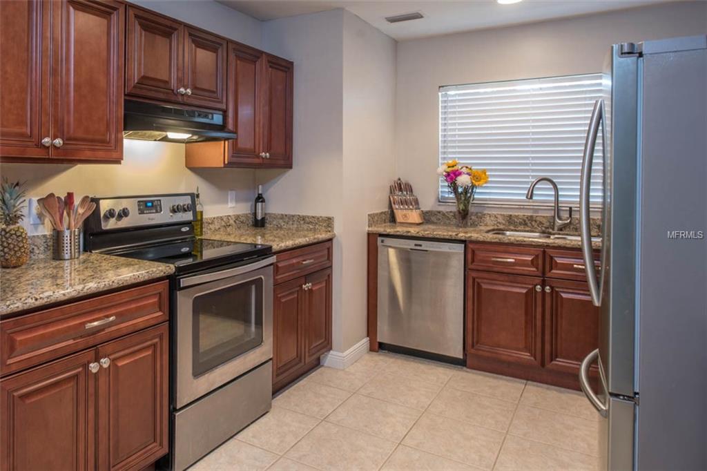 1005 TRANQUIVIEW LANE, VALRICO, Florida 33594, 3 Bedrooms Bedrooms, 6 Rooms Rooms,2 BathroomsBathrooms,Residential,For sale,TRANQUIVIEW,T2928266