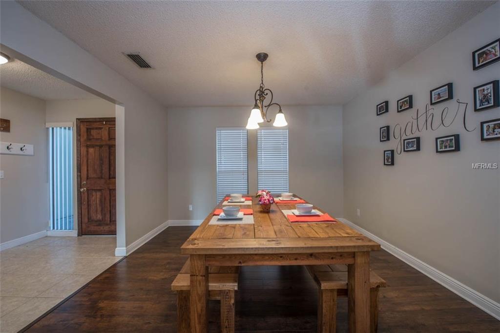 1005 TRANQUIVIEW LANE, VALRICO, Florida 33594, 3 Bedrooms Bedrooms, 6 Rooms Rooms,2 BathroomsBathrooms,Residential,For sale,TRANQUIVIEW,T2928266