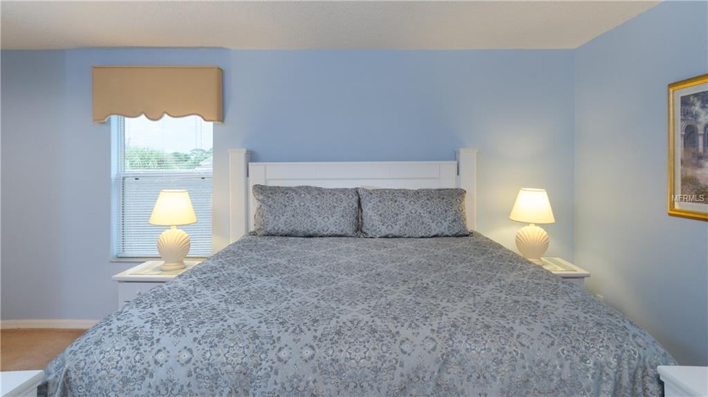 8551 LA ISLA DRIVE, KISSIMMEE, Florida 34747, 7 Bedrooms Bedrooms, 12 Rooms Rooms,5 BathroomsBathrooms,Residential,For sale,LA ISLA,S4844368