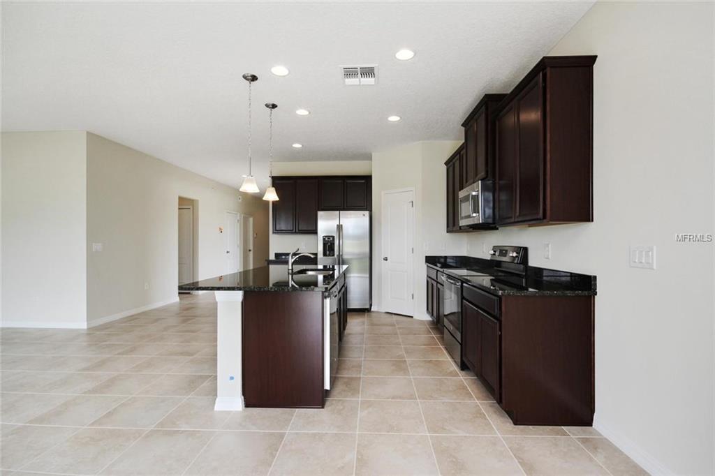 251 WHIRLAWAY DRIVE, DAVENPORT, Florida 33837, 4 Bedrooms Bedrooms, 7 Rooms Rooms,2 BathroomsBathrooms,Residential,For sale,WHIRLAWAY,W7631900