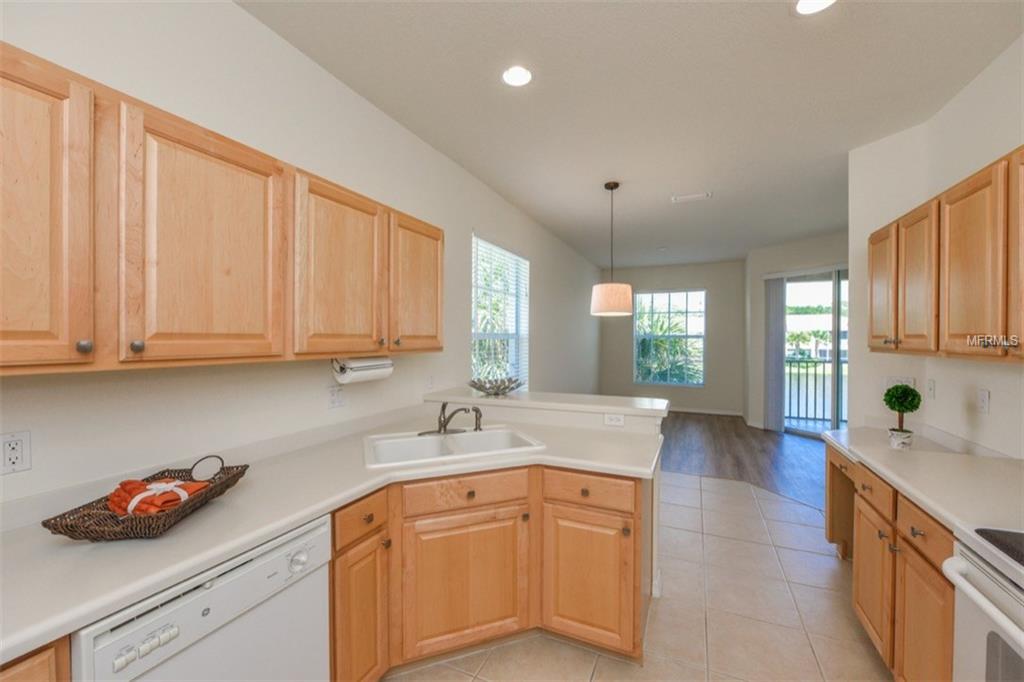 7012 PROSPERITY CIRCLE, SARASOTA, Florida 34238, 3 Bedrooms Bedrooms, 7 Rooms Rooms,2 BathroomsBathrooms,Residential,For sale,PROSPERITY,A4195713