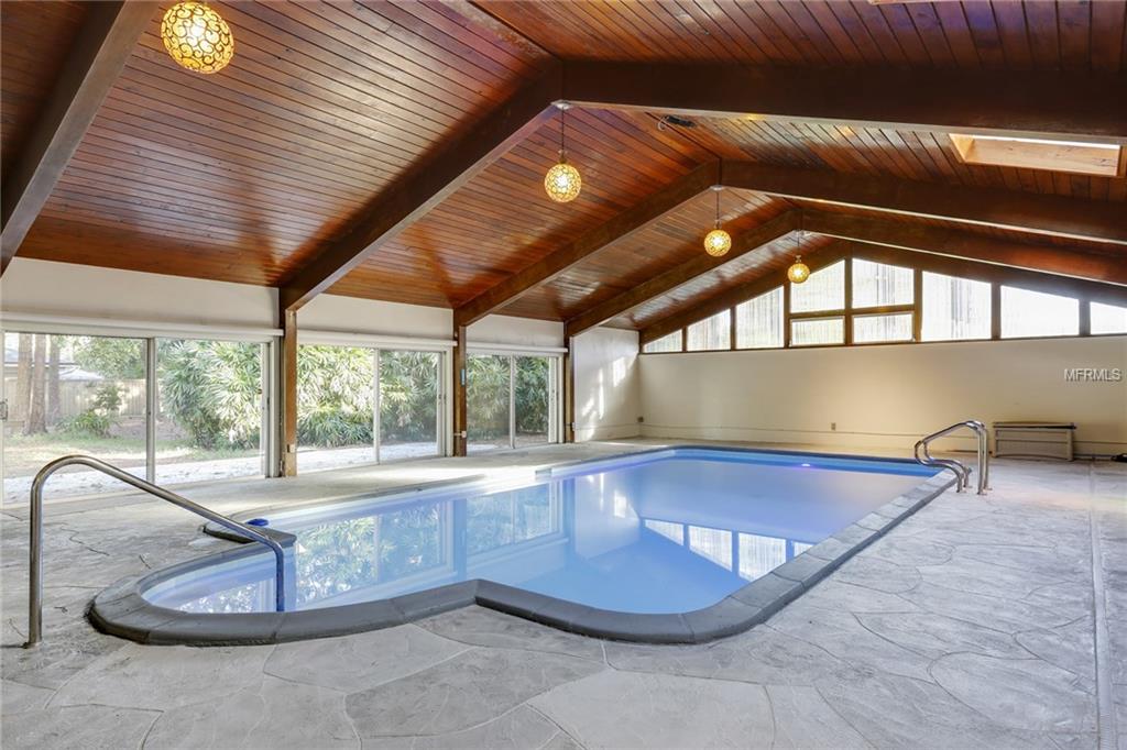 8693 15TH STREET N, ST PETERSBURG, Florida 33702, 4 Bedrooms Bedrooms, 9 Rooms Rooms,4 BathroomsBathrooms,Residential,For sale,15TH,U7836555