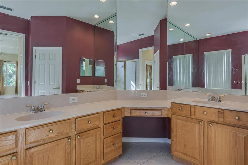 11317 MINARET DRIVE, TAMPA, Florida 33626, 4 Bedrooms Bedrooms, 11 Rooms Rooms,3 BathroomsBathrooms,Residential,For sale,MINARET,W7635645