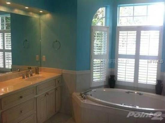 1275 SORRENTO WOODS BOULEVARD, NOKOMIS, Florida 34275, 3 Bedrooms Bedrooms, 7 Rooms Rooms,3 BathroomsBathrooms,Residential,For sale,SORRENTO WOODS,O5554518