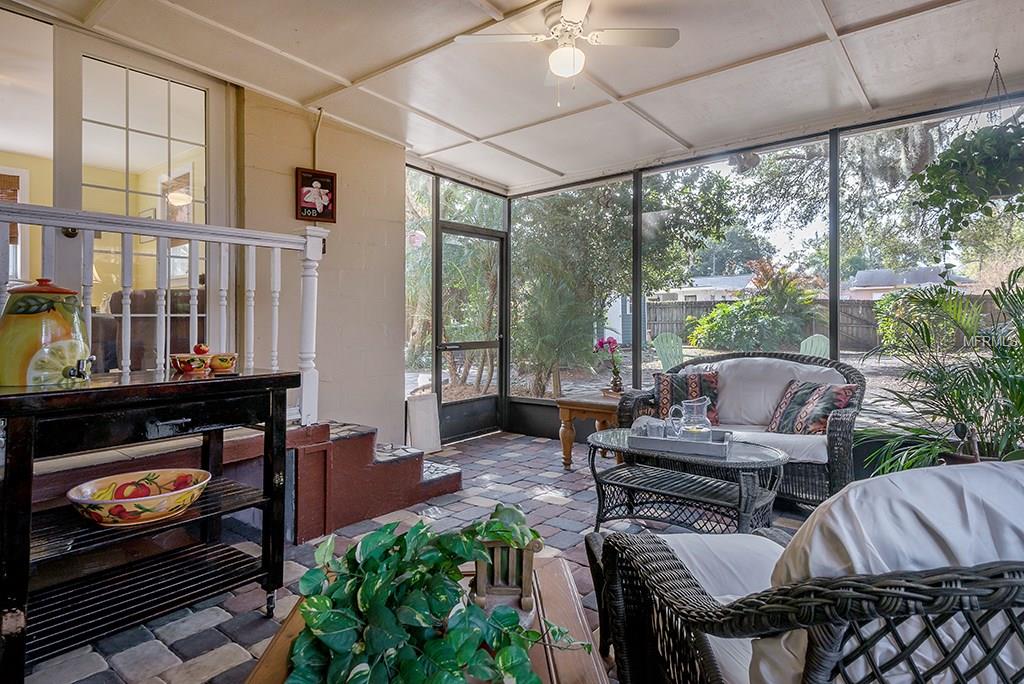 1405 E COMANCHE AVENUE, TAMPA, Florida 33604, 2 Bedrooms Bedrooms, 5 Rooms Rooms,1 BathroomBathrooms,Residential,For sale,COMANCHE,T2925903