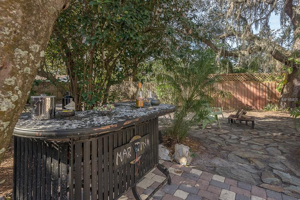 1405 E COMANCHE AVENUE, TAMPA, Florida 33604, 2 Bedrooms Bedrooms, 5 Rooms Rooms,1 BathroomBathrooms,Residential,For sale,COMANCHE,T2925903