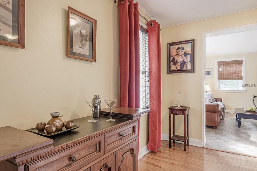 1405 E COMANCHE AVENUE, TAMPA, Florida 33604, 2 Bedrooms Bedrooms, 5 Rooms Rooms,1 BathroomBathrooms,Residential,For sale,COMANCHE,T2925903