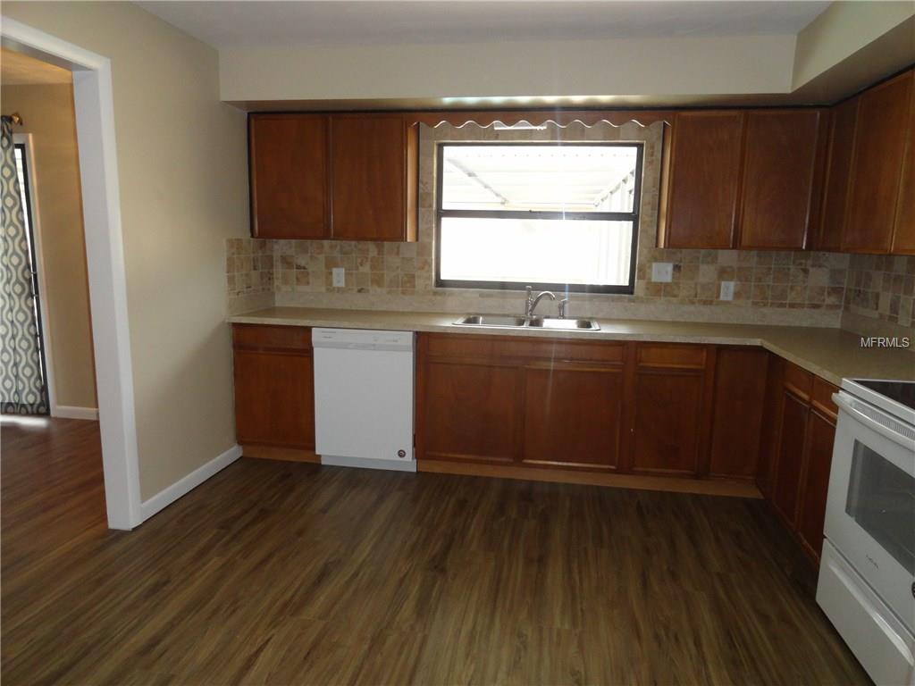 900 HILLCREST AVENUE, TITUSVILLE, Florida 32796, 3 Bedrooms Bedrooms, 5 Rooms Rooms,2 BathroomsBathrooms,Residential,For sale,HILLCREST,O5560712