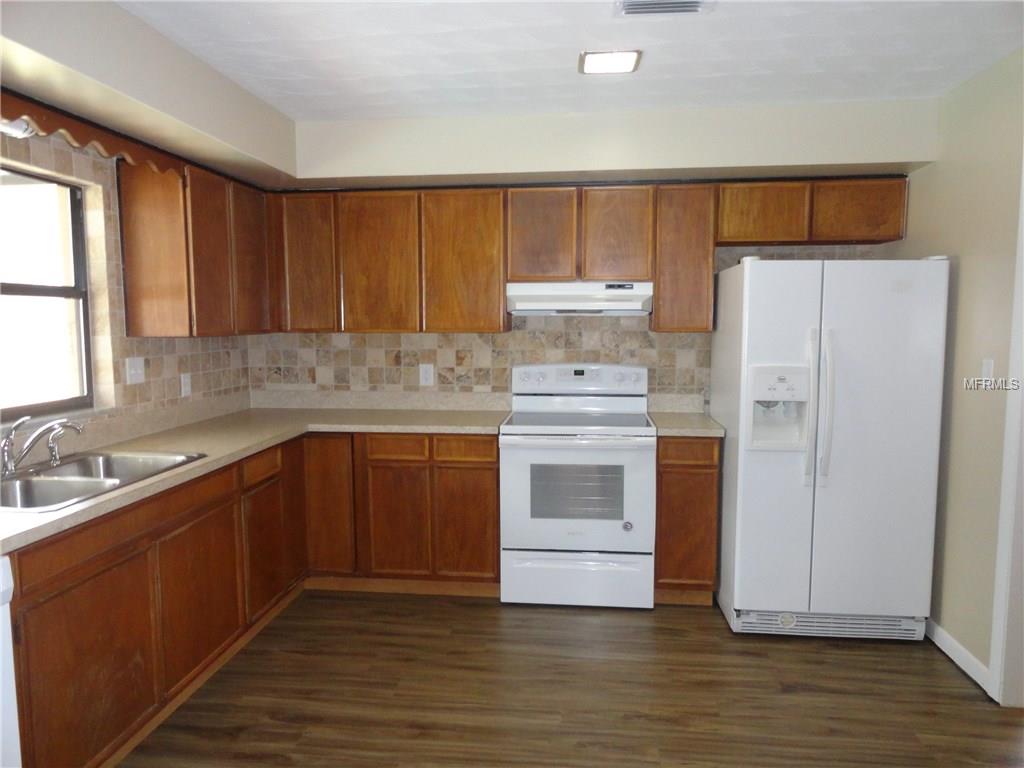 900 HILLCREST AVENUE, TITUSVILLE, Florida 32796, 3 Bedrooms Bedrooms, 5 Rooms Rooms,2 BathroomsBathrooms,Residential,For sale,HILLCREST,O5560712