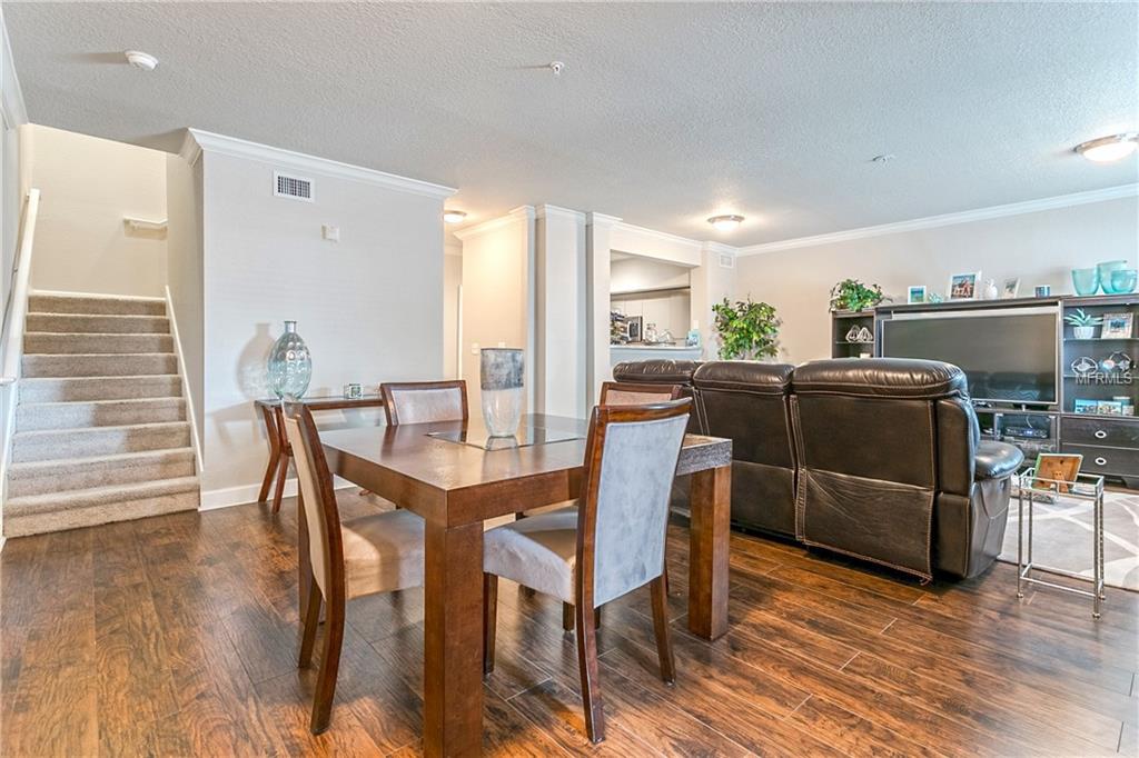 204 SOUTH STREET, ORLANDO, Florida 32801, 2 Bedrooms Bedrooms, 4 Rooms Rooms,2 BathroomsBathrooms,Residential,For sale,SOUTH STREET,O5561060