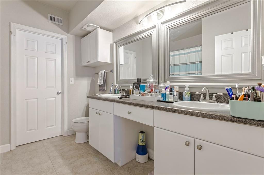 204 SOUTH STREET, ORLANDO, Florida 32801, 2 Bedrooms Bedrooms, 4 Rooms Rooms,2 BathroomsBathrooms,Residential,For sale,SOUTH STREET,O5561060