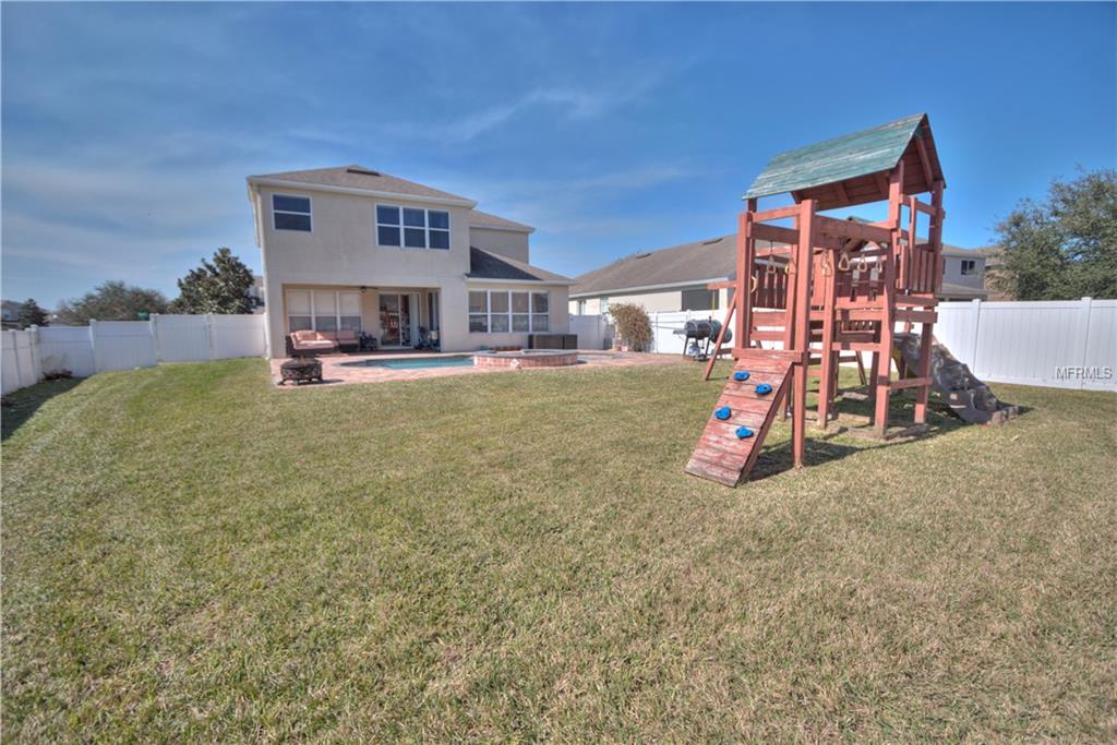 1137 BRANT POINT, ORLANDO, Florida 32828, 4 Bedrooms Bedrooms, 8 Rooms Rooms,3 BathroomsBathrooms,Residential,For sale,BRANT,O5561317