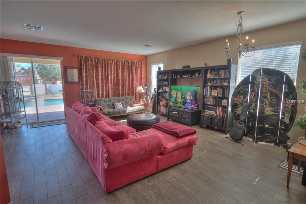 1137 BRANT POINT, ORLANDO, Florida 32828, 4 Bedrooms Bedrooms, 8 Rooms Rooms,3 BathroomsBathrooms,Residential,For sale,BRANT,O5561317