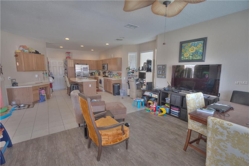 1137 BRANT POINT, ORLANDO, Florida 32828, 4 Bedrooms Bedrooms, 8 Rooms Rooms,3 BathroomsBathrooms,Residential,For sale,BRANT,O5561317