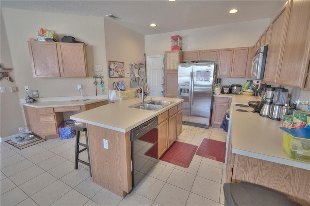 1137 BRANT POINT, ORLANDO, Florida 32828, 4 Bedrooms Bedrooms, 8 Rooms Rooms,3 BathroomsBathrooms,Residential,For sale,BRANT,O5561317