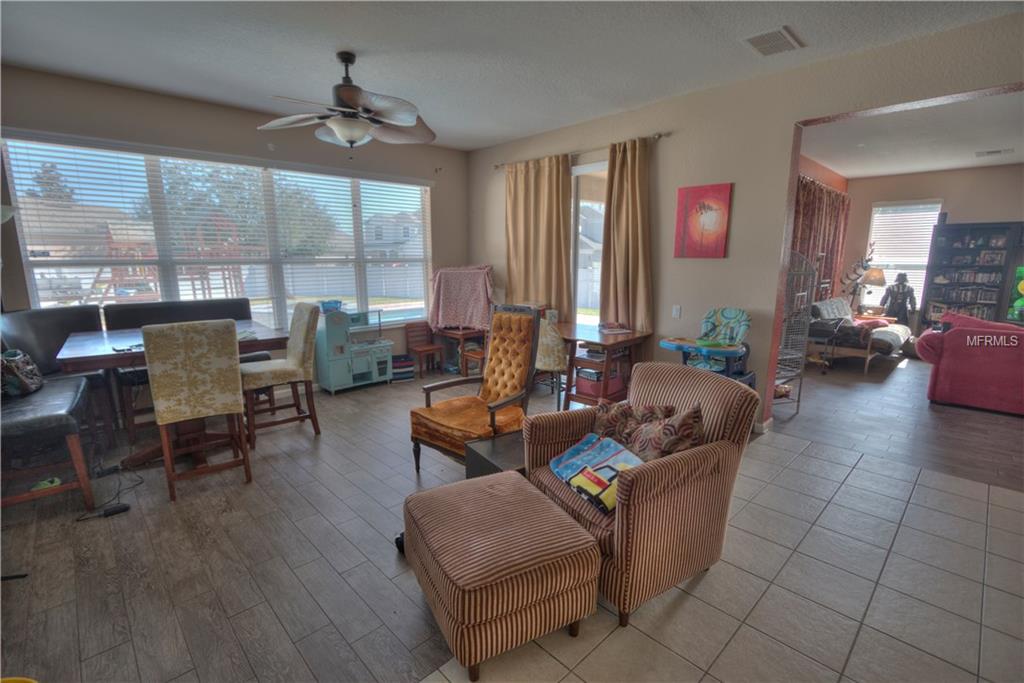 1137 BRANT POINT, ORLANDO, Florida 32828, 4 Bedrooms Bedrooms, 8 Rooms Rooms,3 BathroomsBathrooms,Residential,For sale,BRANT,O5561317