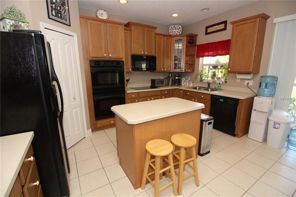 2654 TOPSAIL HILL STREET, ORLANDO, Florida 32828, 4 Bedrooms Bedrooms, 9 Rooms Rooms,2 BathroomsBathrooms,Residential,For sale,TOPSAIL HILL,O5561533