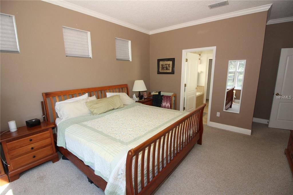 2654 TOPSAIL HILL STREET, ORLANDO, Florida 32828, 4 Bedrooms Bedrooms, 9 Rooms Rooms,2 BathroomsBathrooms,Residential,For sale,TOPSAIL HILL,O5561533