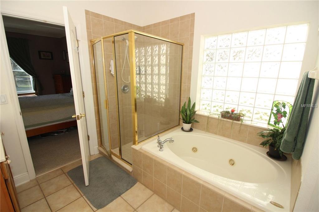 2654 TOPSAIL HILL STREET, ORLANDO, Florida 32828, 4 Bedrooms Bedrooms, 9 Rooms Rooms,2 BathroomsBathrooms,Residential,For sale,TOPSAIL HILL,O5561533