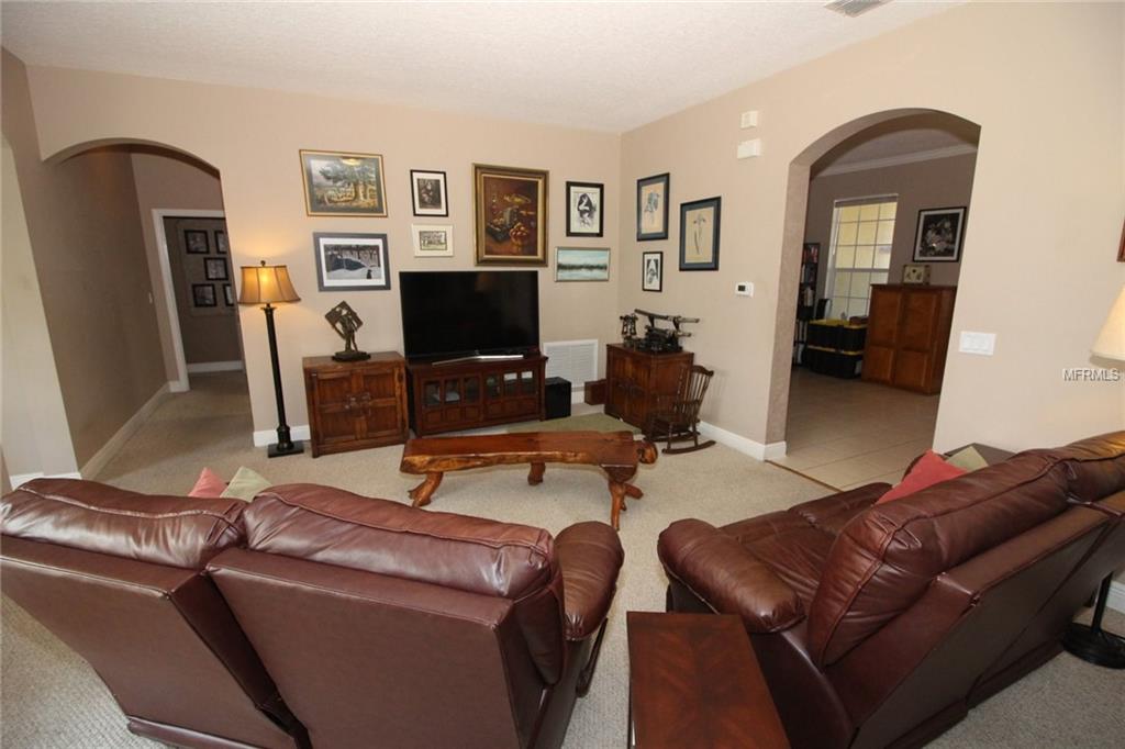 2654 TOPSAIL HILL STREET, ORLANDO, Florida 32828, 4 Bedrooms Bedrooms, 9 Rooms Rooms,2 BathroomsBathrooms,Residential,For sale,TOPSAIL HILL,O5561533