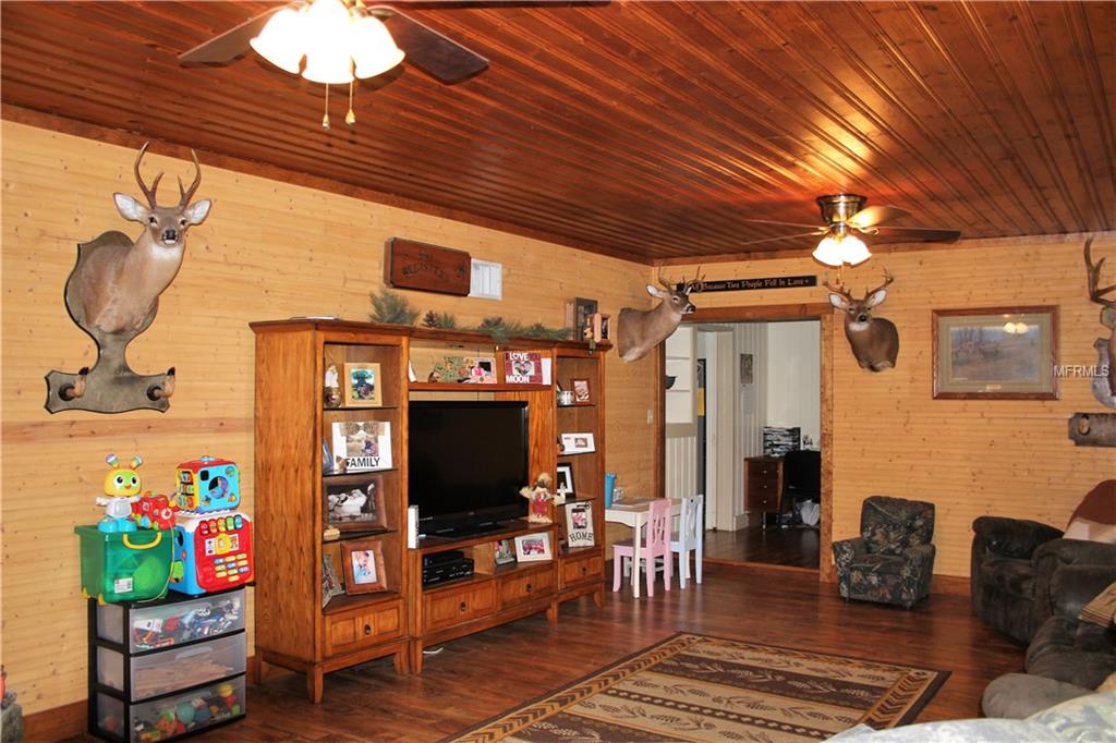 1095 DE LA PALMA AVENUE, BARTOW, Florida 33830, 3 Bedrooms Bedrooms, 7 Rooms Rooms,1 BathroomBathrooms,Residential,For sale,DE LA PALMA,L4725534